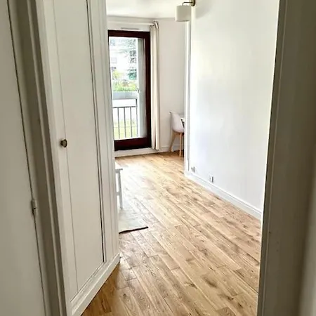 Apartment Meuble Et Tres Lumineux *